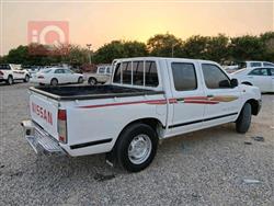 Nissan Pickup